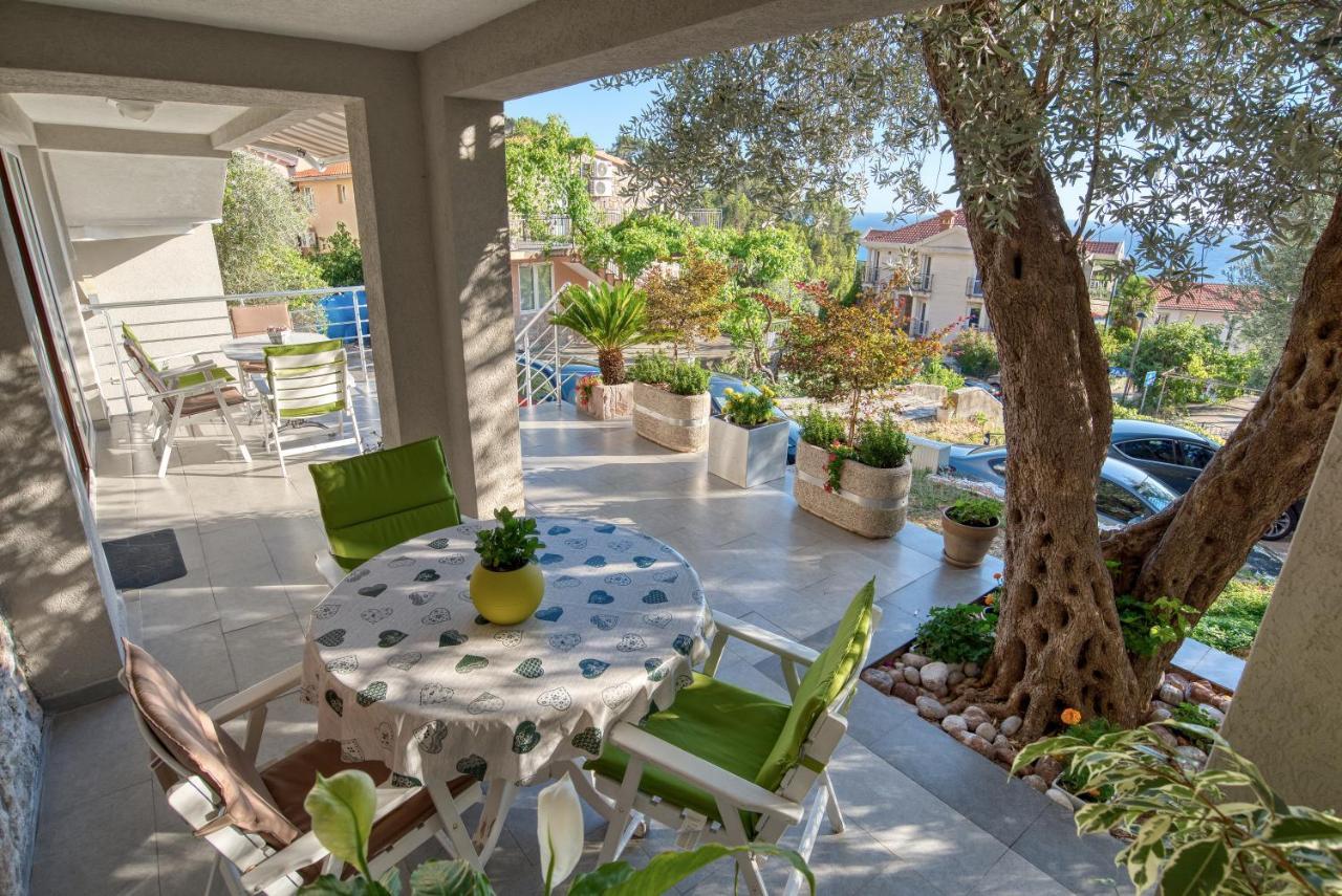Apartman Marija Lux Свети-Стефан Экстерьер фото