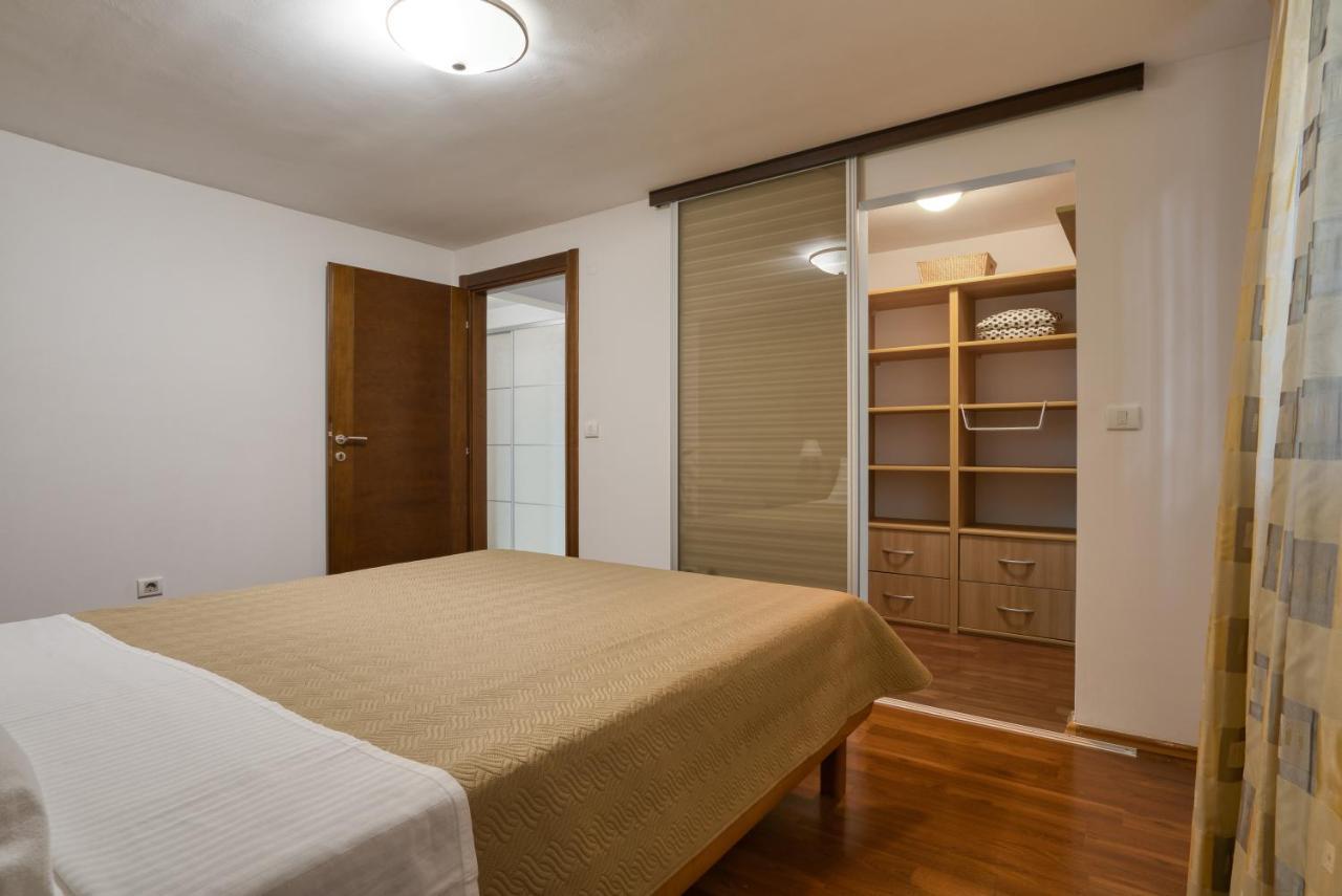 Apartman Marija Lux Свети-Стефан Экстерьер фото